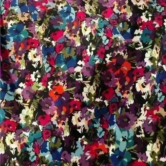 Talbots sleeveless/tank blouse, size Small Petite. Floral print. - Picture 5 of 5